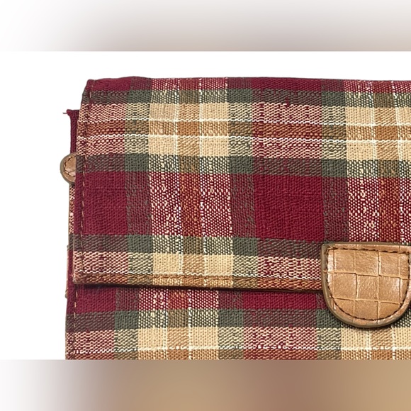Longaberger Holiday Plaid 90s Vintage Wallet - Red and Green - Picture 3 of 7